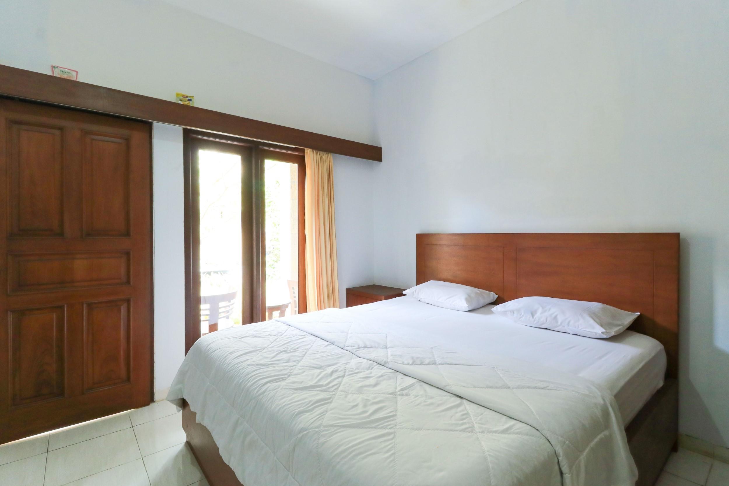 Puri Jayaraja Guest House Kuta Lombok Buitenkant foto
